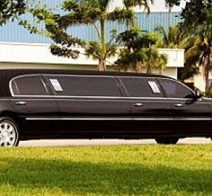 Image of Black Lincoln CT Limo