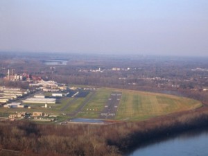 hartfordbrain CT airport transportation
