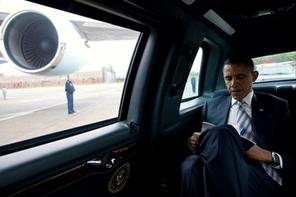 President Obama in his limo image