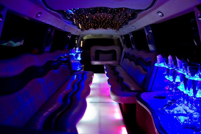 CT Cadillac Escalade Limousine Interior CT Cadillac Escalade Limousine interior mage