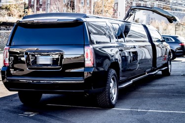 Stretch Limousine in CT Connecticut Yukon Limo Image